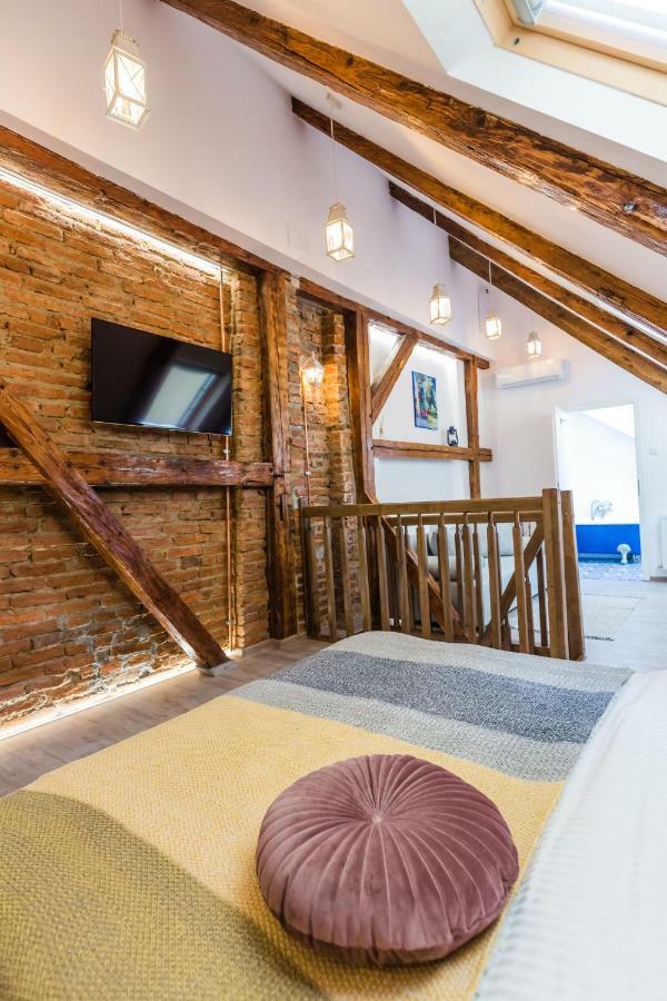 Casa Carolina Brasov Apartment Bagian luar foto